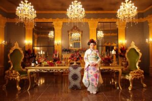 成人式の後撮りのために結い上げた結綿の新日本髪です