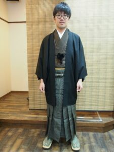 男性の和装の第一礼装, 紋付羽織袴をお召しになっての出席です