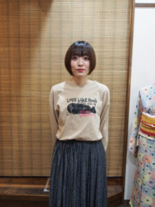 ヘアドネーションにご協力をいただき, ショートヘアにヘアカットにスタイルチェンジしました