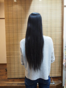 ヘアドネーション／ヘアカット／まとまるヘアスタイル／セミロング／名古屋／ヘアーサロン千鳥