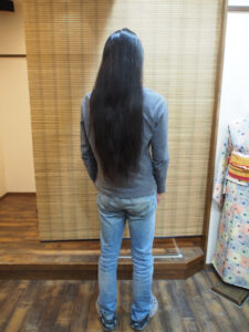 男性からのヘアドネーションです. 愛知県名古屋市の美容院, ヘアサロン. 髪の毛を寄付する活動, ヘアドネーションの賛同美容室としてお手伝いをしております