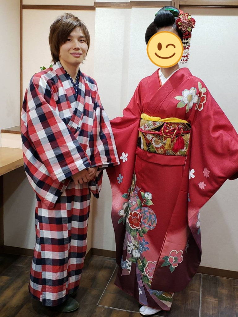 名古屋城と振袖姿のお嬢様 ヘアーサロン千鳥
