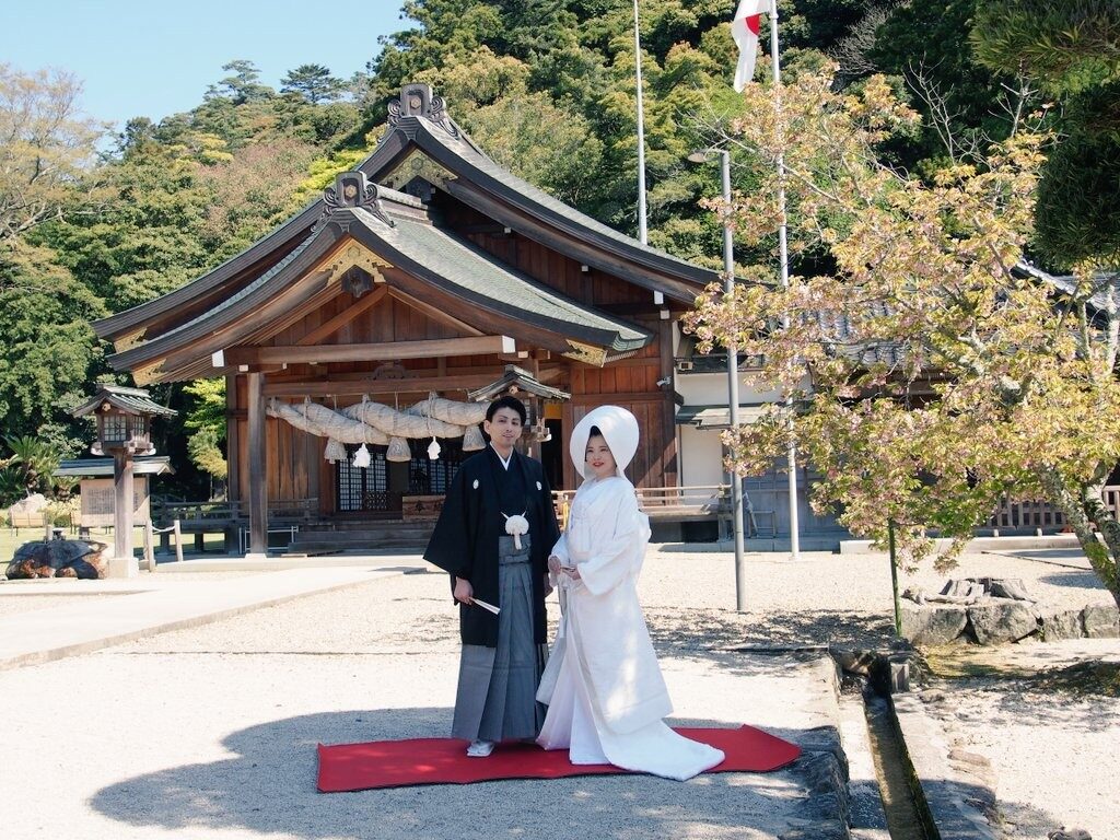 出雲大社での和婚の挙式です. 文金高島田の地毛結いの日本髪で迎えたご婚礼です