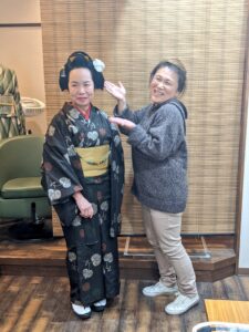 地毛で結い上げた日本髪／結髪講習会にて