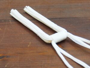 日本髪に使用する髪飾りの一つ：羽根元結